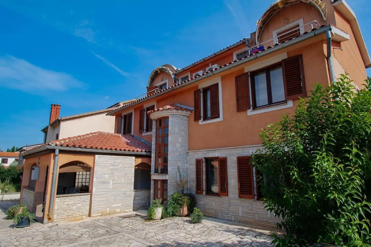 Rudel Room With Terrace Fazana 0*,  Croatia